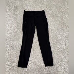 Lululemon Black On the run tight